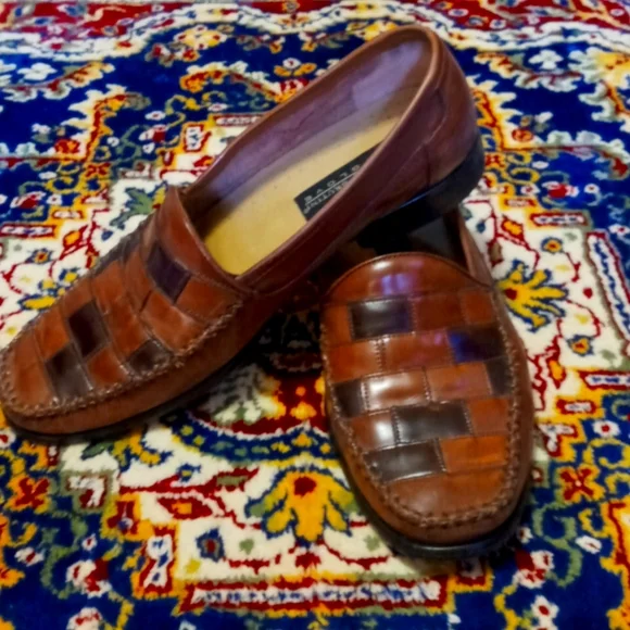 Giorgio Brutini | Shoes | Vintage Twotone Giorgio Brutini Le  display picture 1